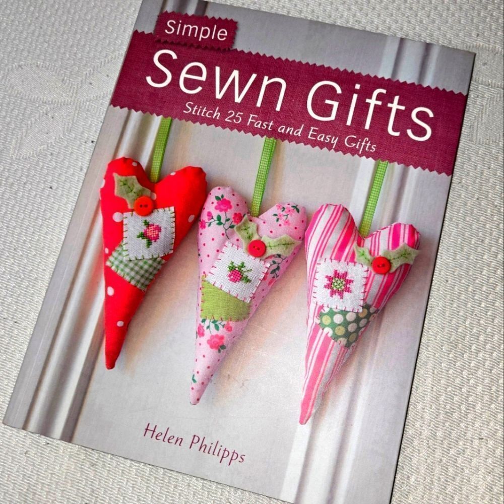 'Sewn Gifts' Stitch 25 Fast And Easy Gifts